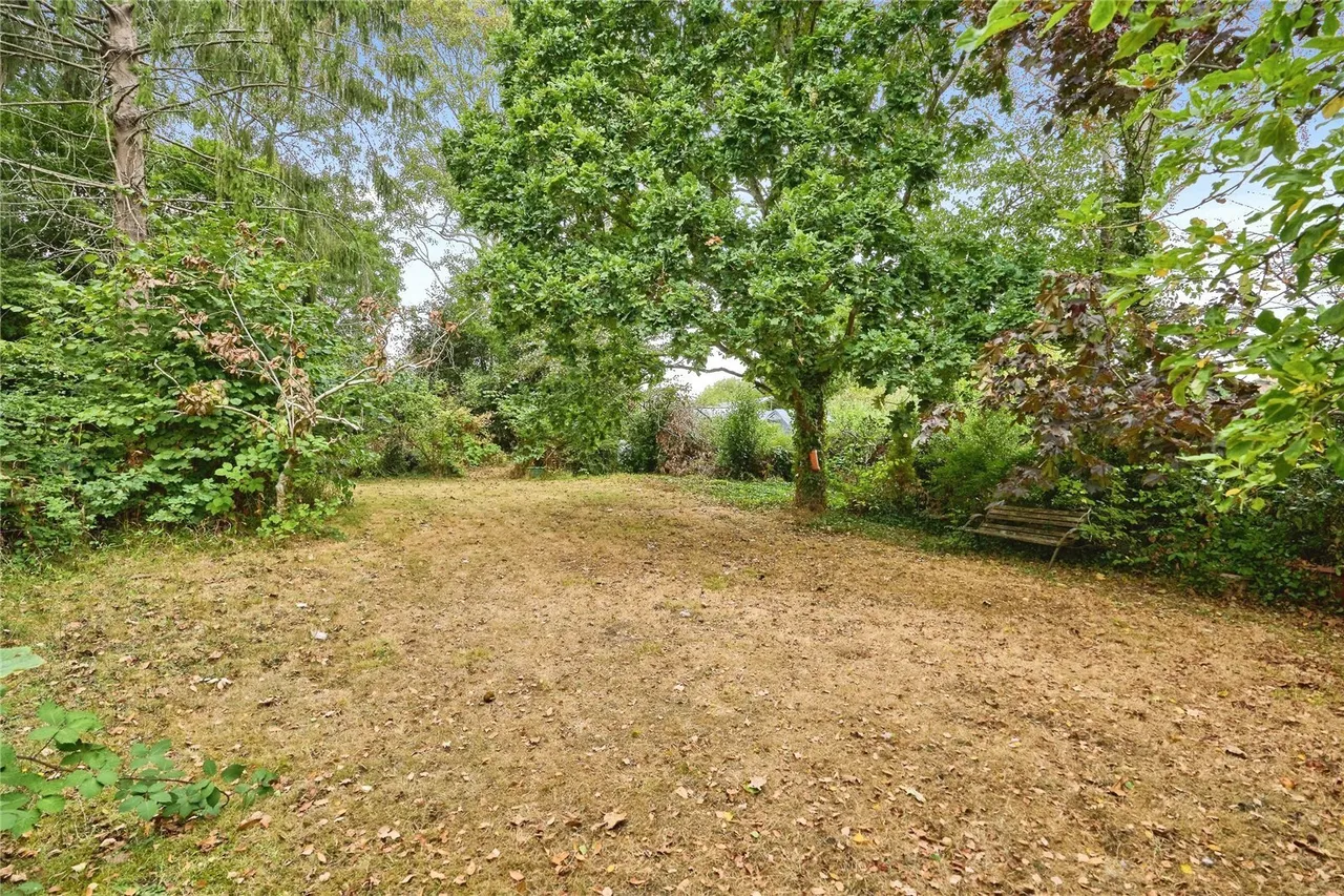 Red Road, Wootton Bridge, PO33, photo 3