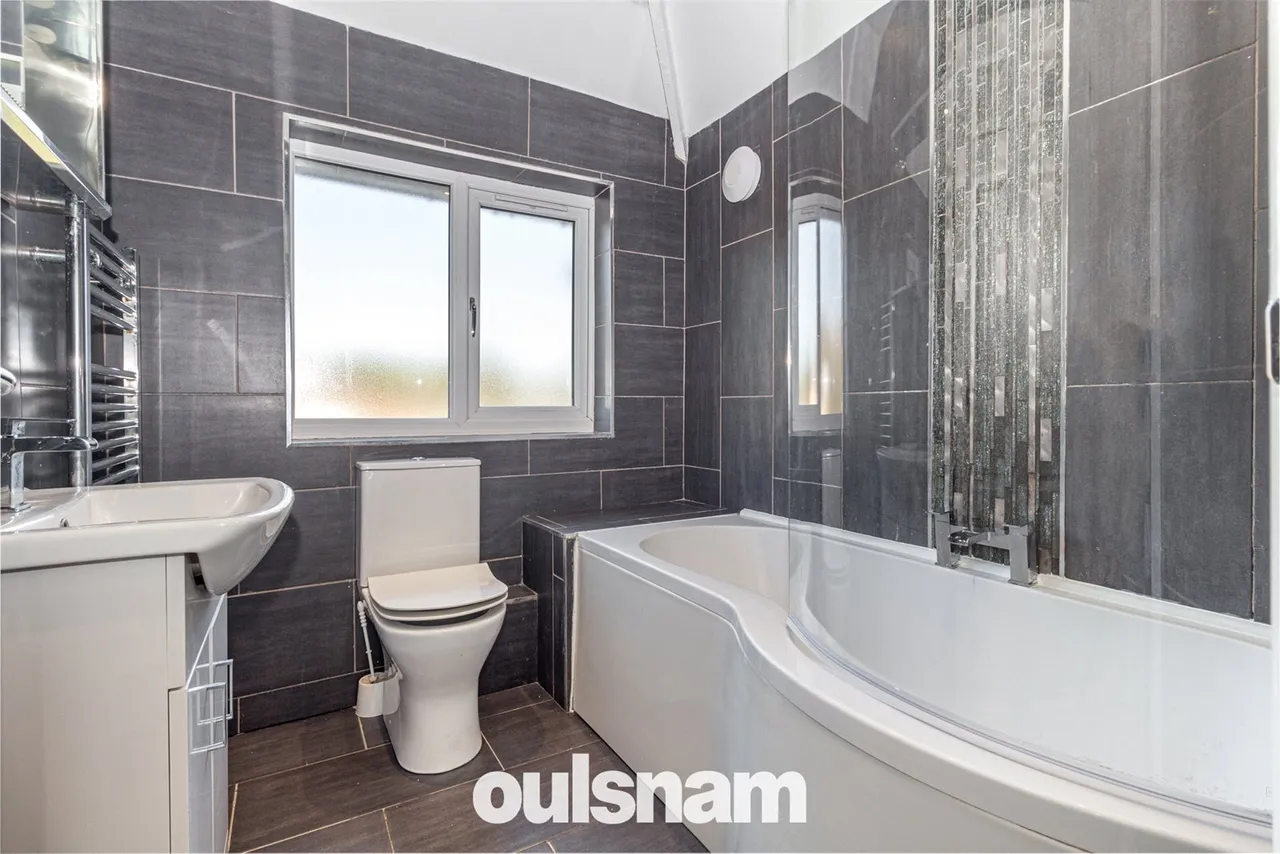 Jiggins Lane, Bartley Green, Birmingham, West Midlands, B32 3HJ, photo 10