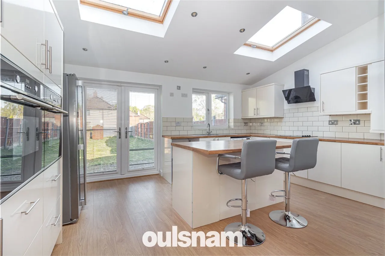 Jiggins Lane, Bartley Green, Birmingham, West Midlands, B32 3HJ, photo 7