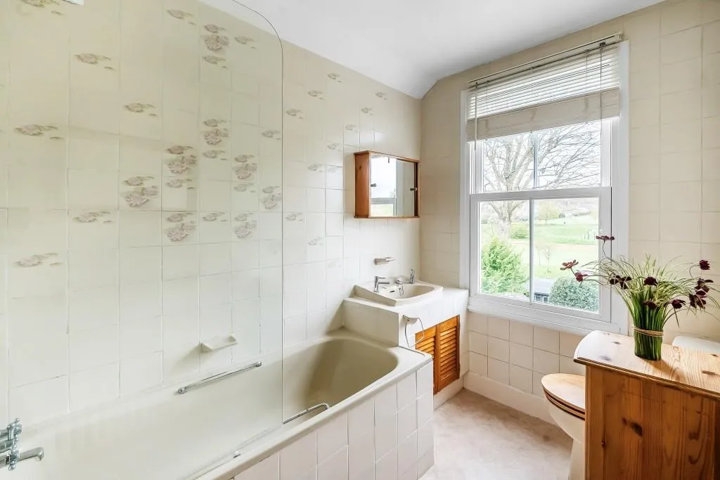 Rothes Road, Dorking, RH4, photo 15