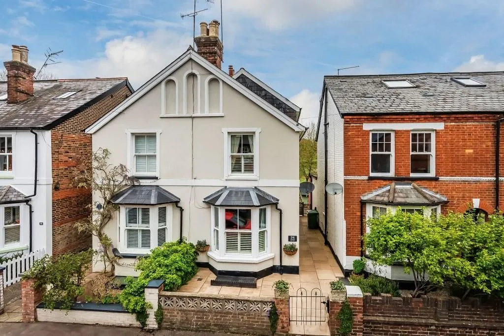 3 bed house for sale, Rothes Road, Dorking, RH4