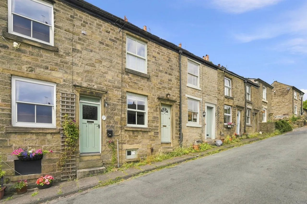 Cocksheadhey Road, Bollington, Macclesfield, photo 18