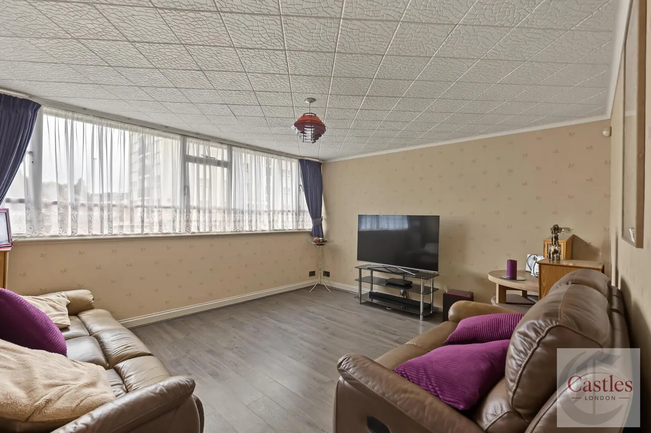 Exeter Road, Enfield, EN3, photo 6