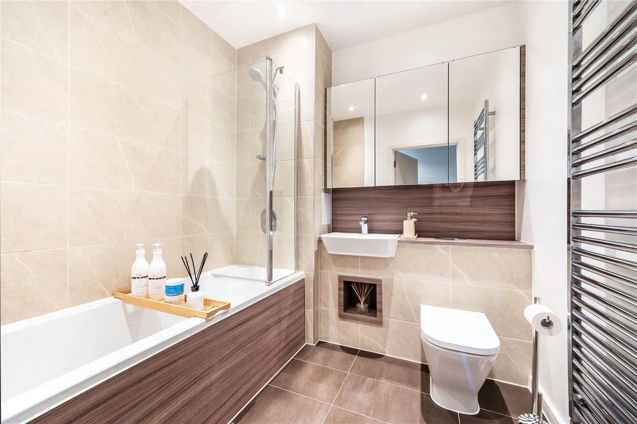Hera Avenue, Barnet, EN5 2FQ, photo 15