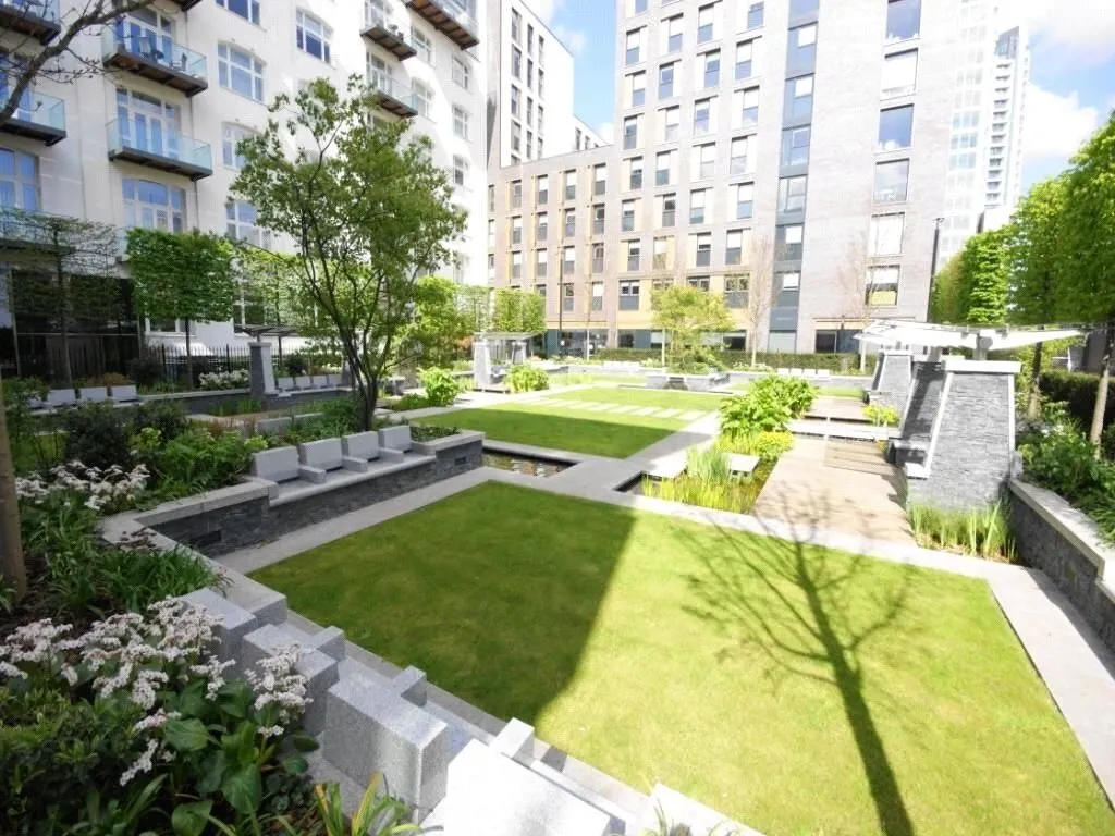 Leman Street, London, E1, photo 6