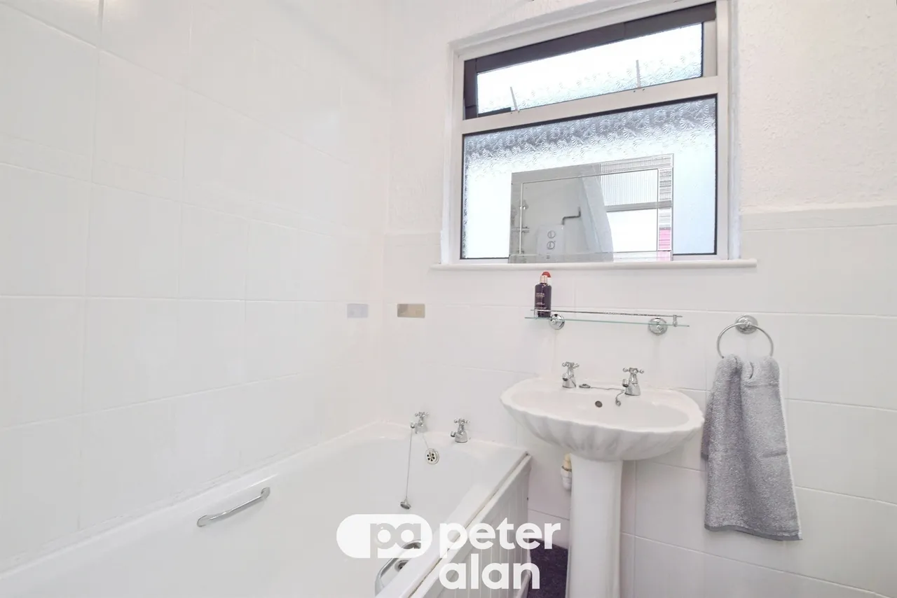 Pentregethin Road, Swansea, SA5, photo 15