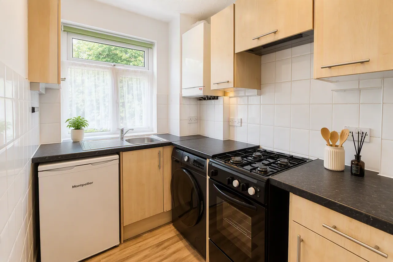Loring Road, Isleworth, TW7, photo 2