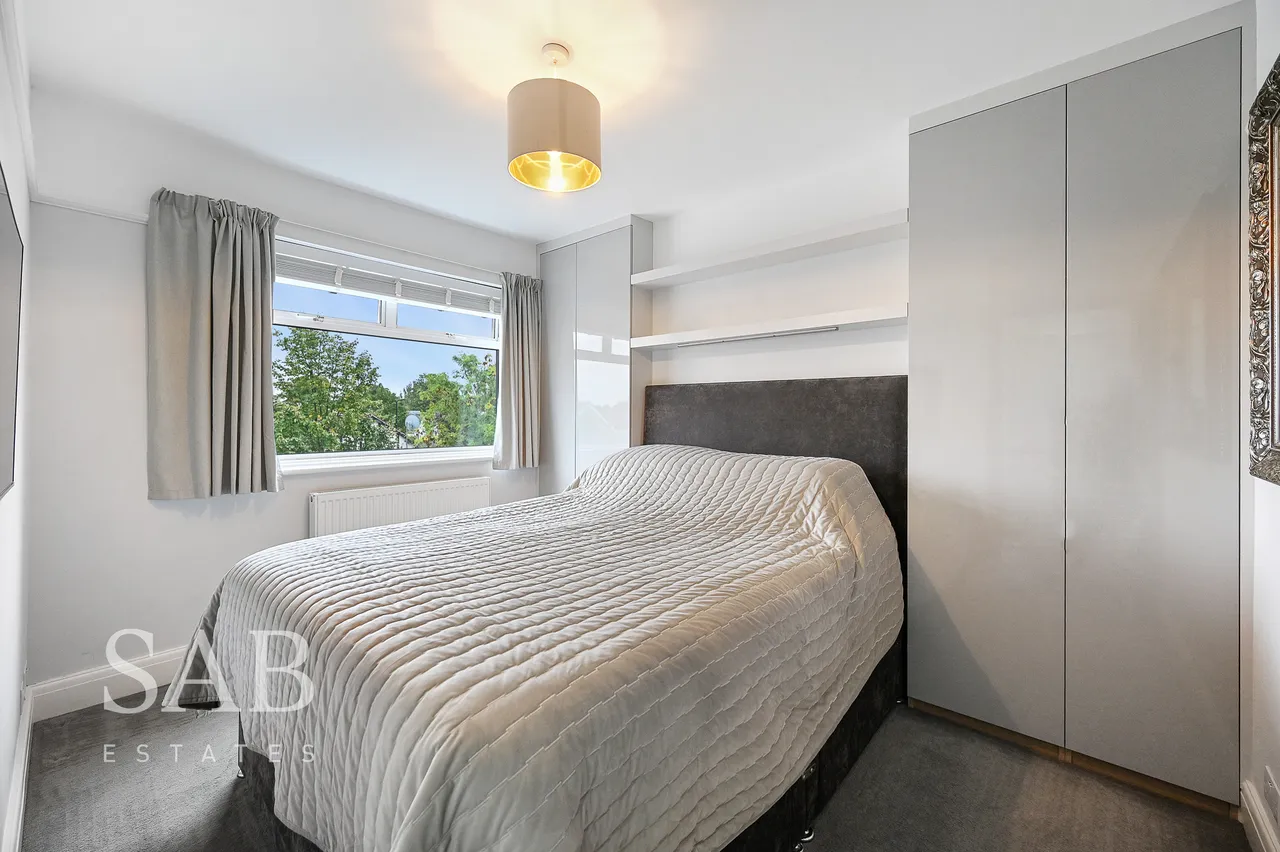 Marnham Crescent, Greenford, UB6, photo 11