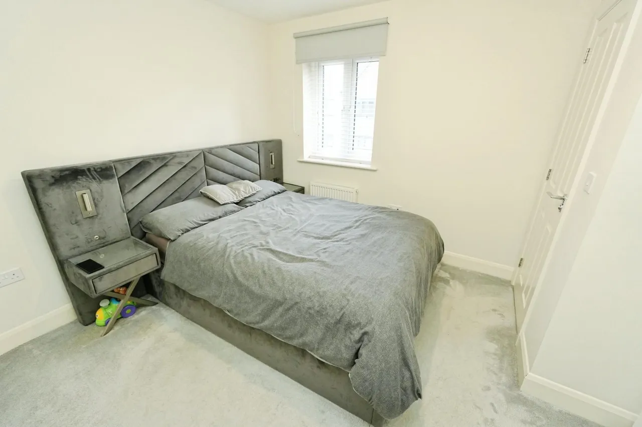 Mill Lane, Oldbury, B69, photo 11