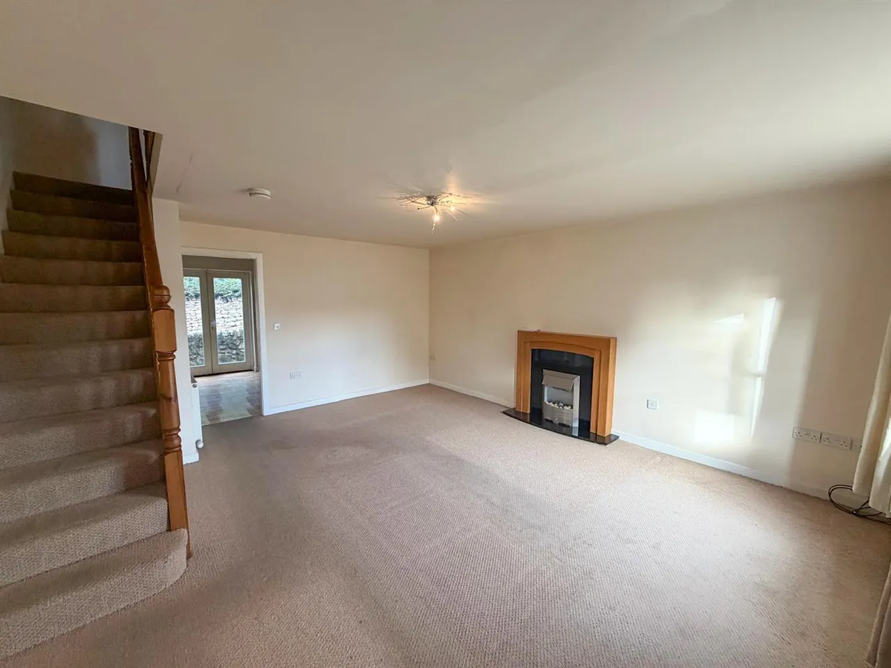 St. Johns Close, Silsden, BD20 0EP, photo 2