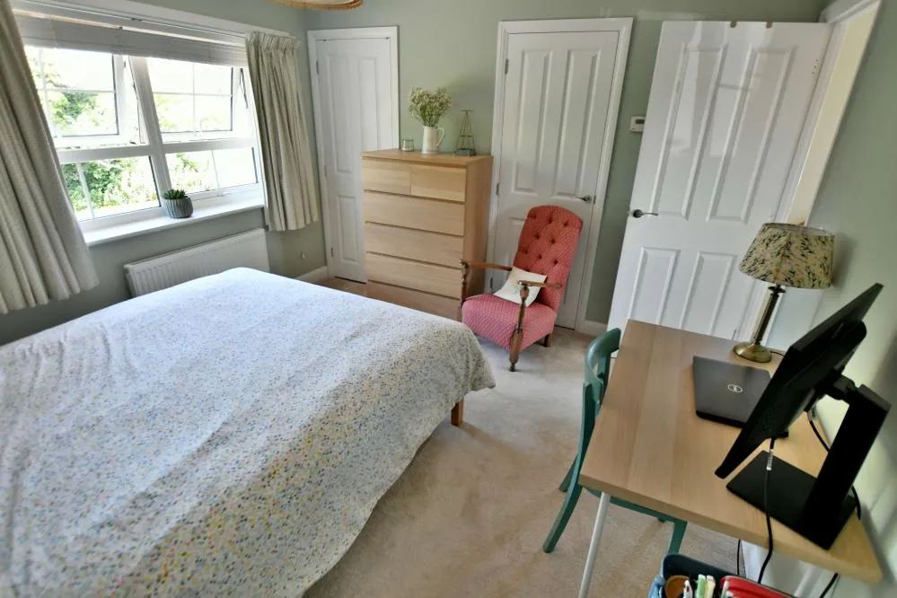 Moore Close, Wimborne, BH21, photo 9