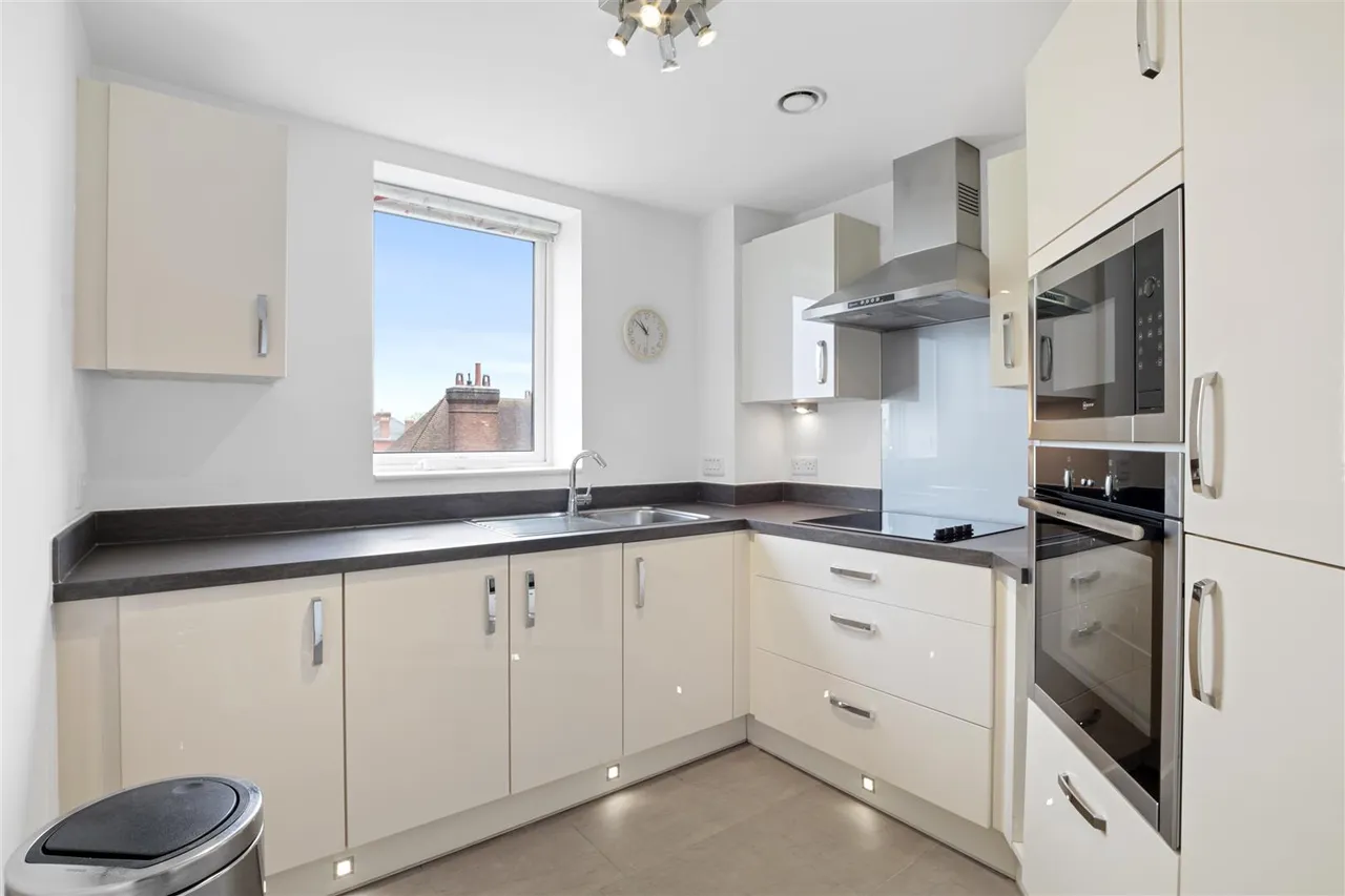 St. Johns Road, Tunbridge Wells, TN4, photo 3