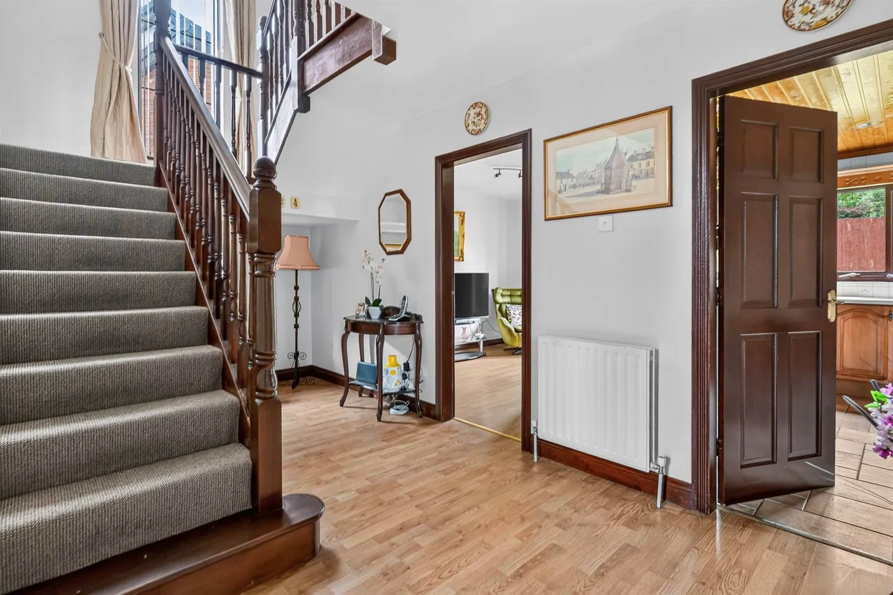 Knockbracken Manor, Belfast, BT8, photo 4