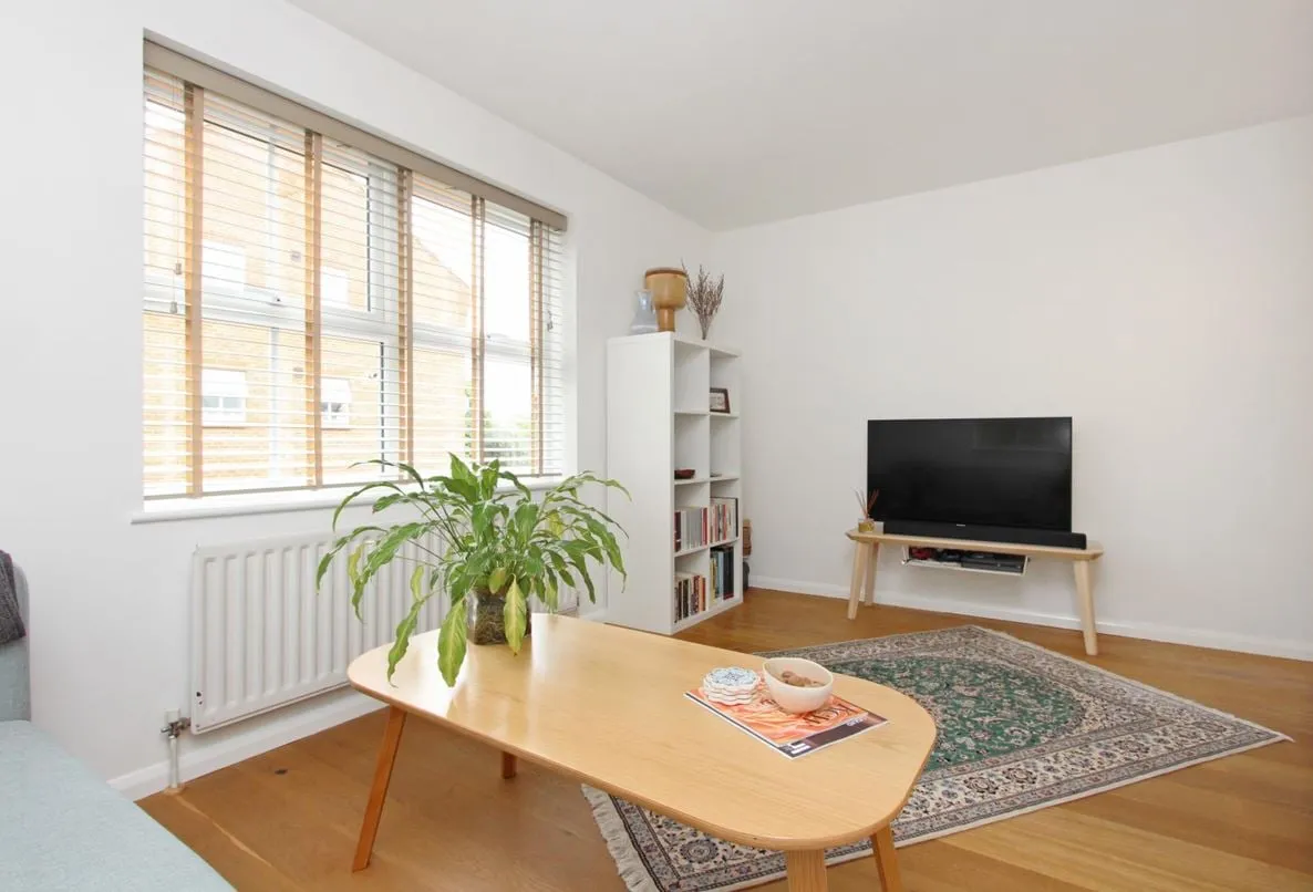 Shaftesbury Gardens, London, NW10 6LJ, photo 4