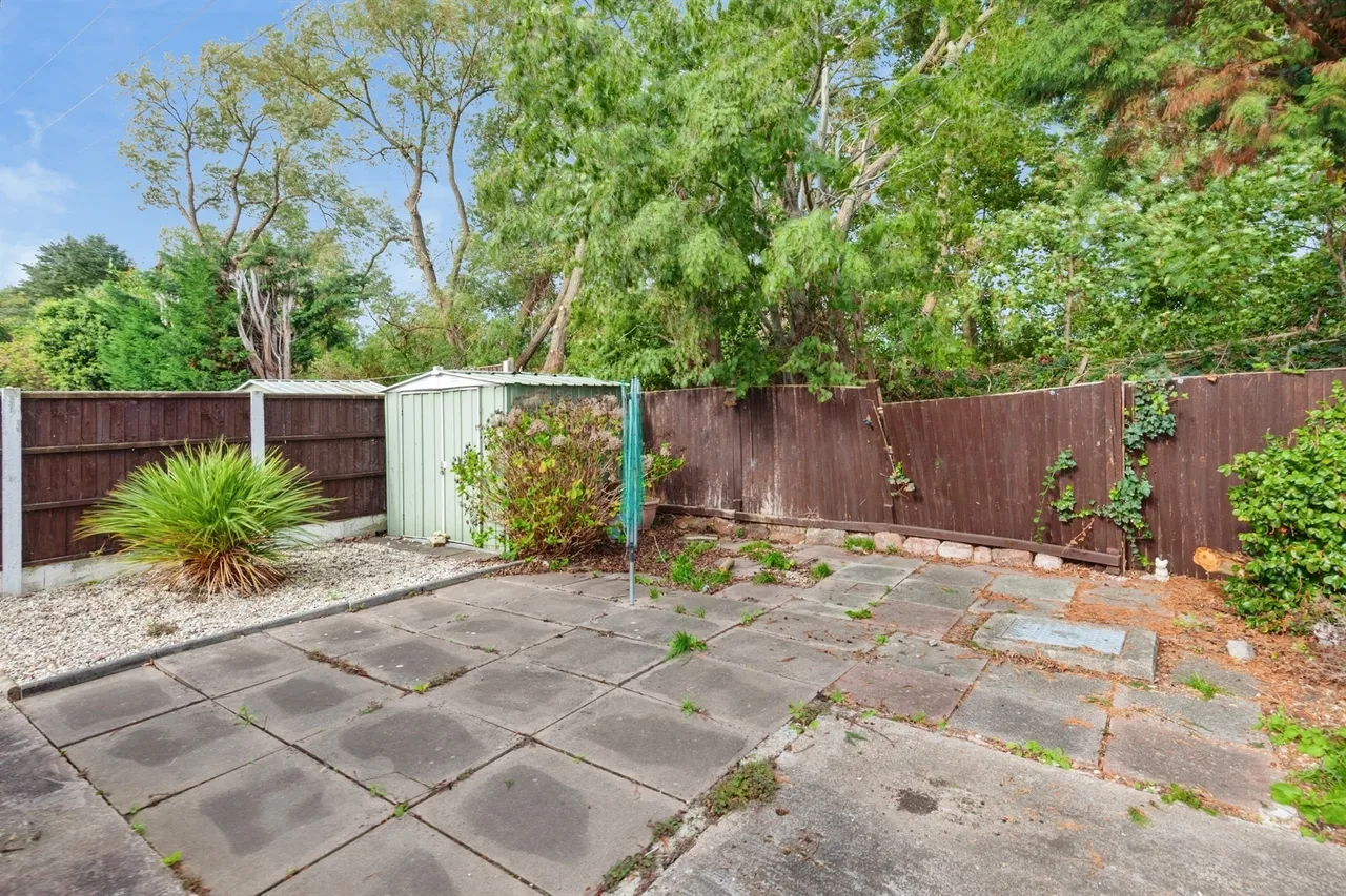 Marsh Lane, Frodsham, WA6, photo 15