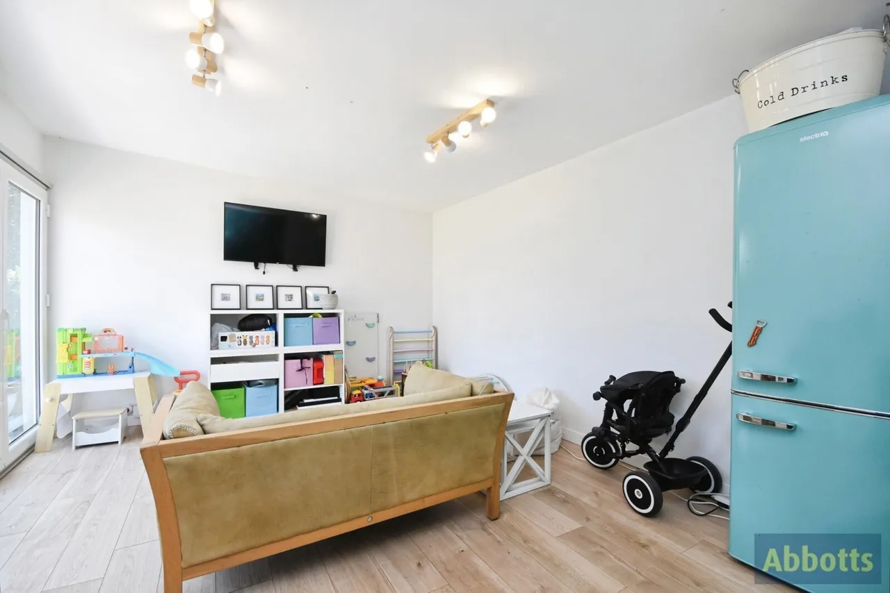 Branch Road, Benfleet, Essex, SS7, photo 27