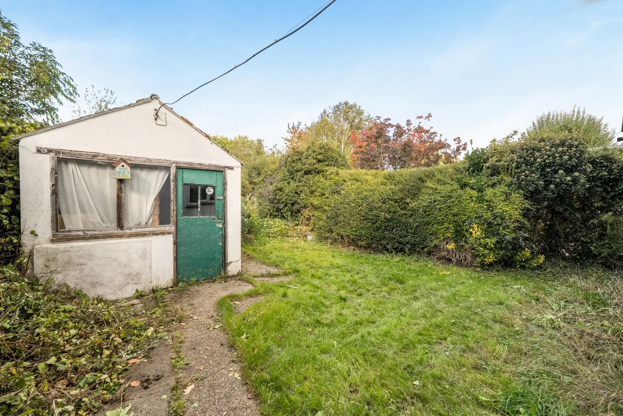 Kidmore Lane, Sonning Common, RG4, photo 23