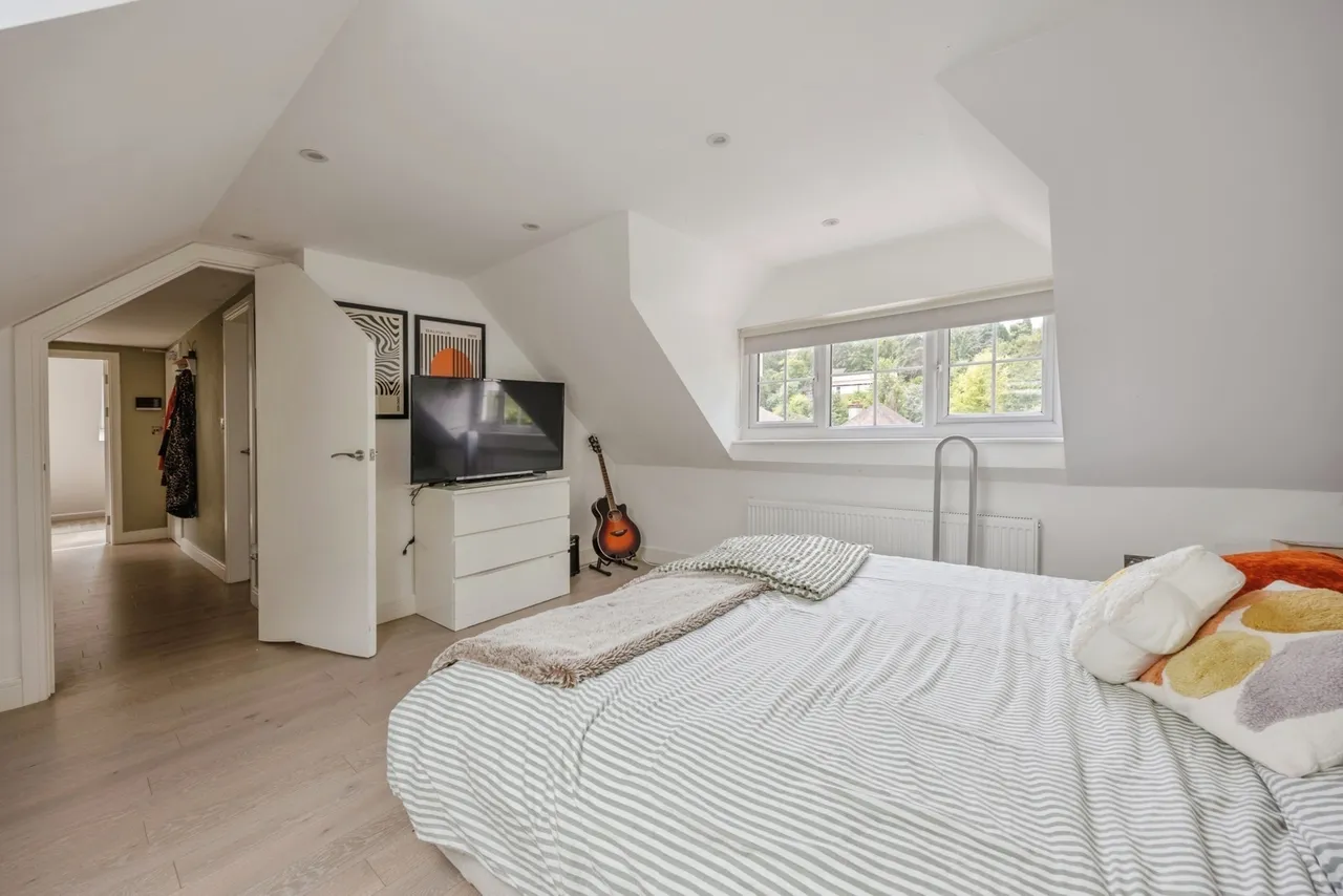 Old Lodge Lane, Purley, CR8, photo 10