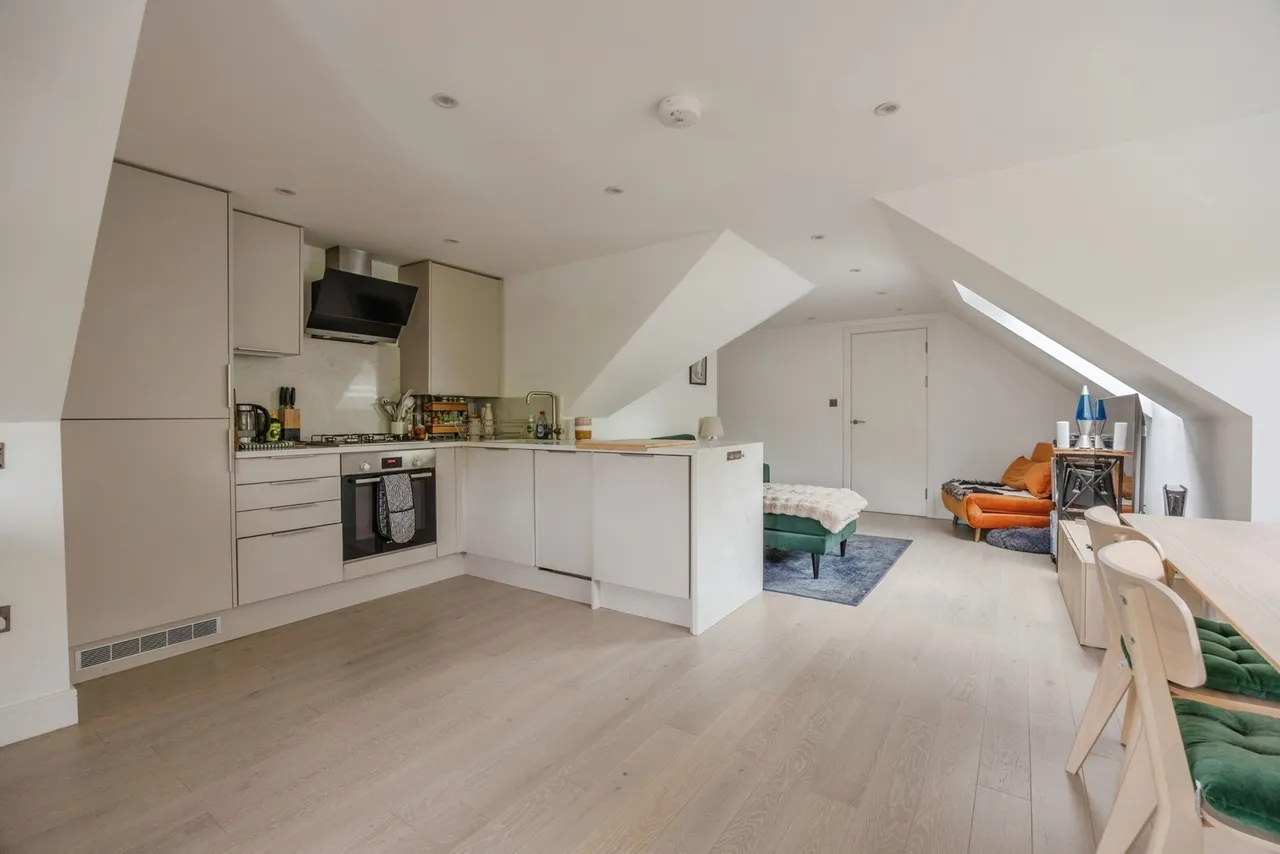 Old Lodge Lane, Purley, CR8, photo 8