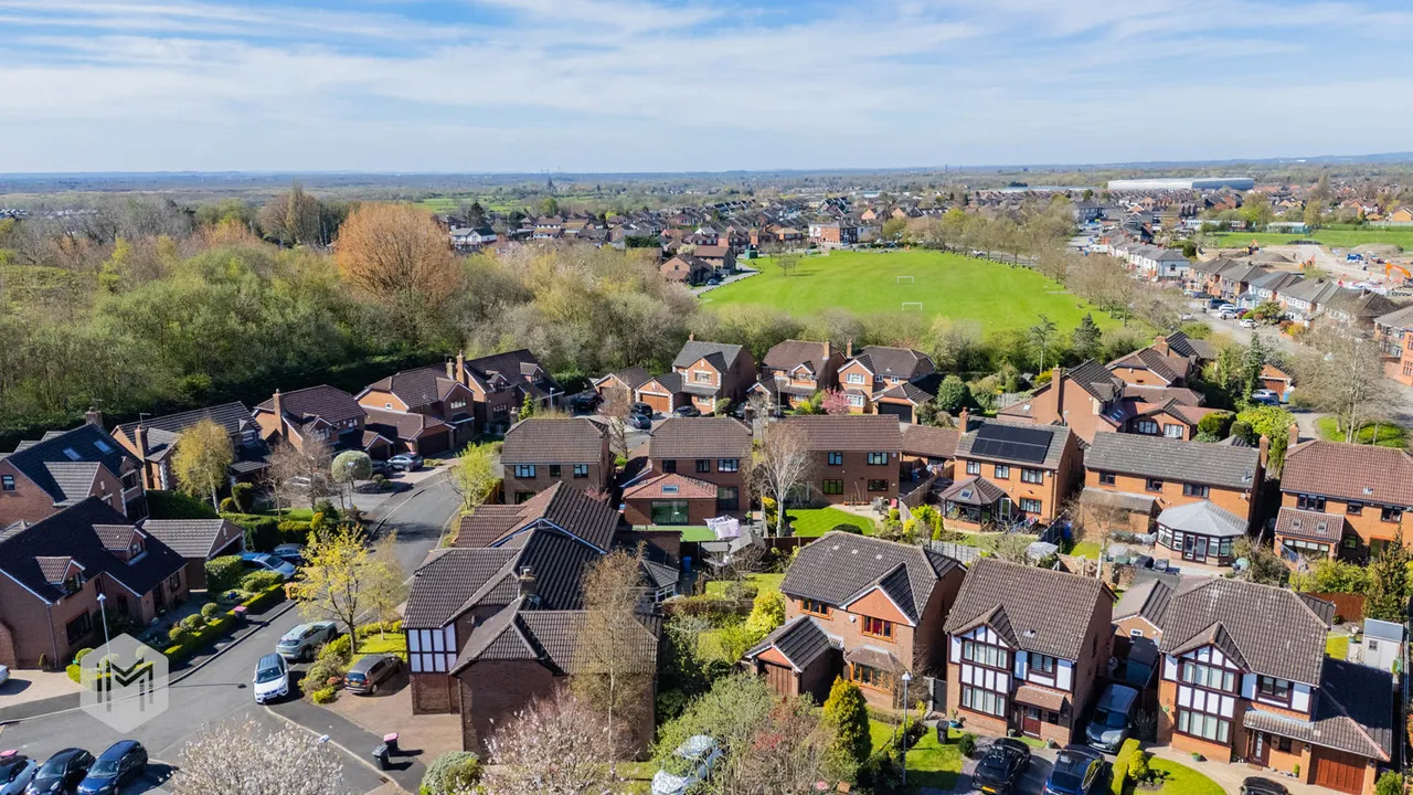 Eastmoor, Mosley Common, Worsley, Manchester, M28 1YU, photo 30