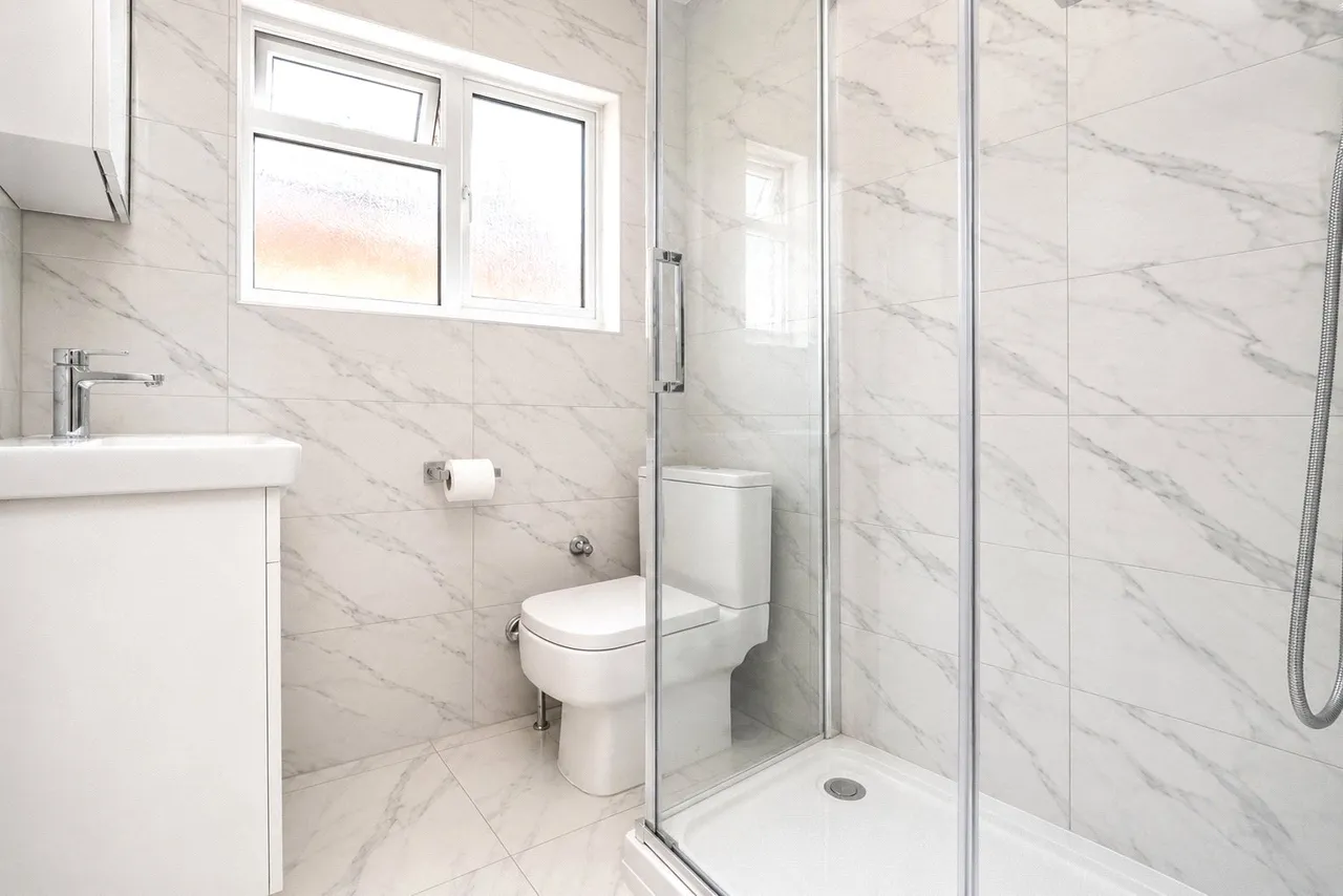 Coniston Road, Woking, GU22, photo 6