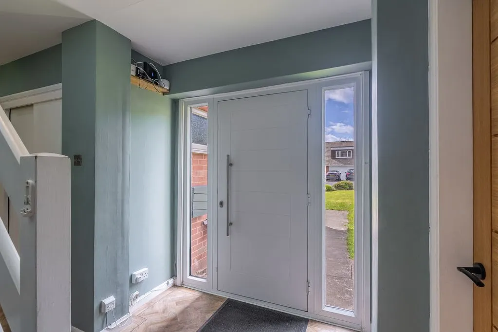 Sytche Close, Much Wenlock, Shropshire TF13 6JJ, photo 3