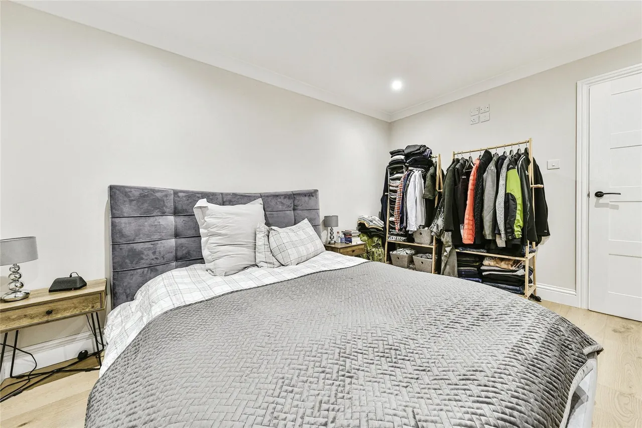 Bedwell Crescent, Stevenage, Hertfordshire, SG1, photo 9