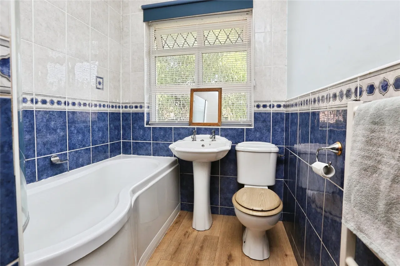Bitterne Way, Southampton, SO19, photo 9