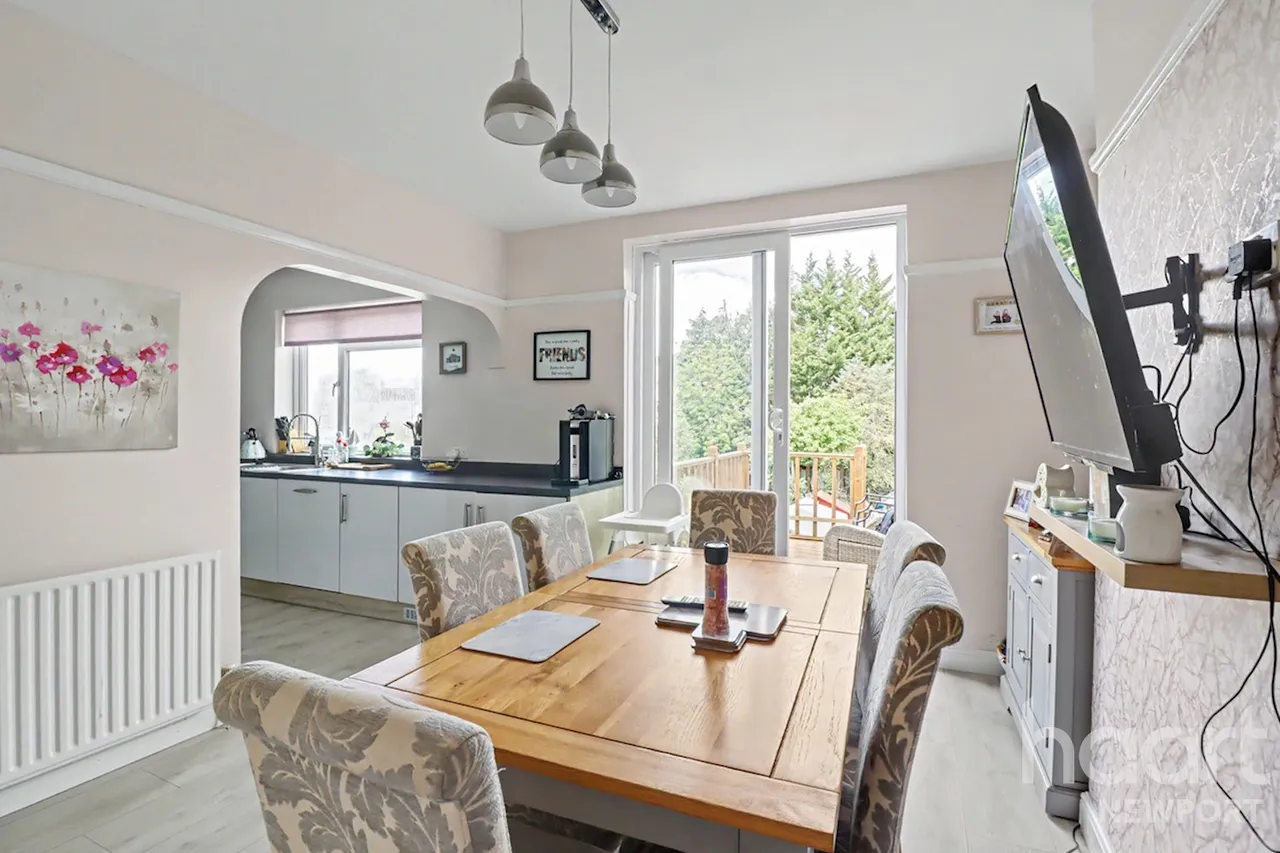 Kensington Place, Newport, NP19, photo 8