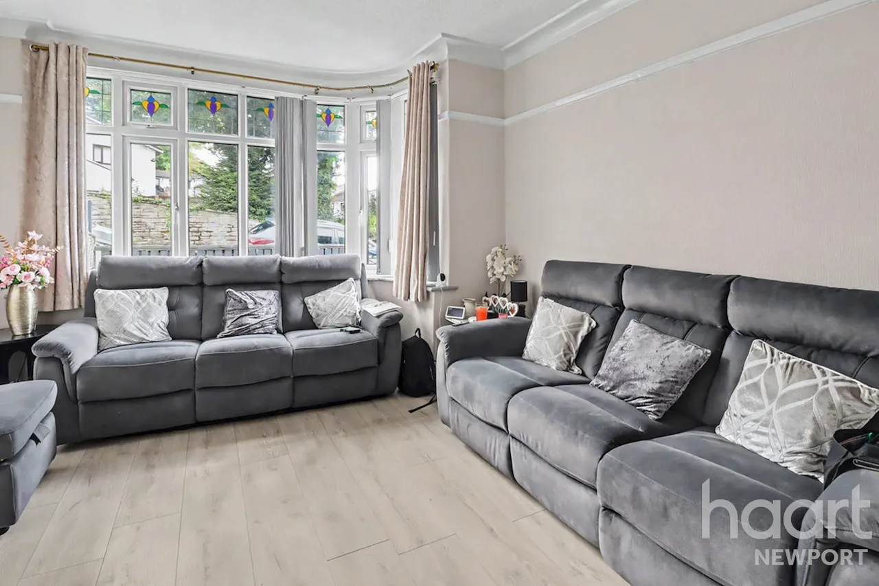 Kensington Place, Newport, NP19, photo 6