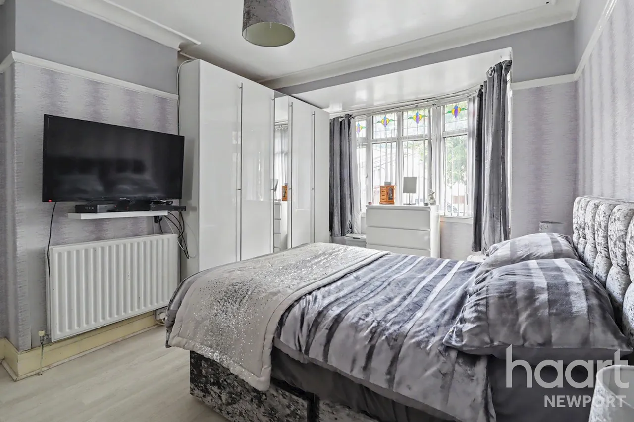 Kensington Place, Newport, NP19, photo 13