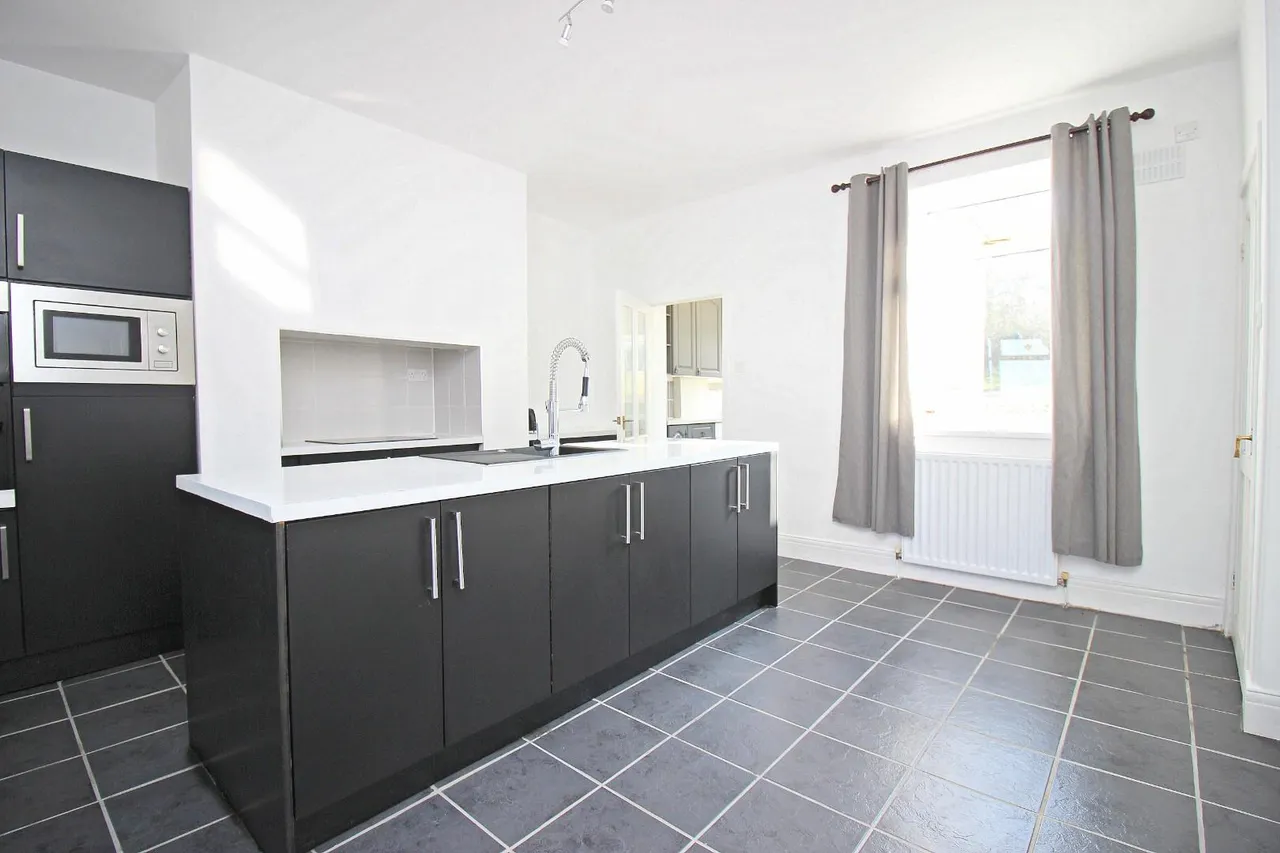 Woodland Terrace, Nettlesworth, DH2, photo 3