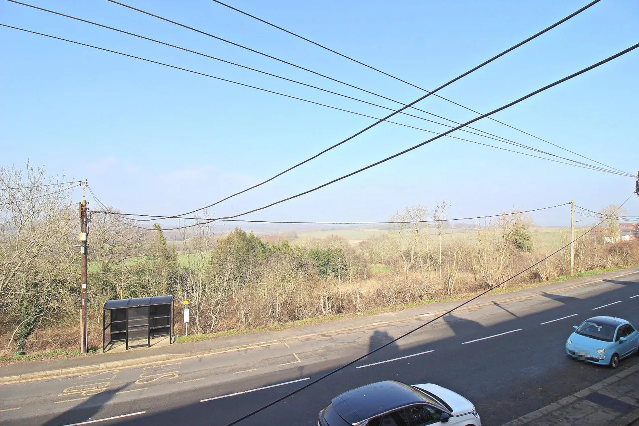 Woodland Terrace, Nettlesworth, DH2, photo 15