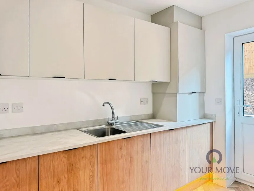 Upper Ettingshall Road, Bilston, West Midlands, WV14, photo 4