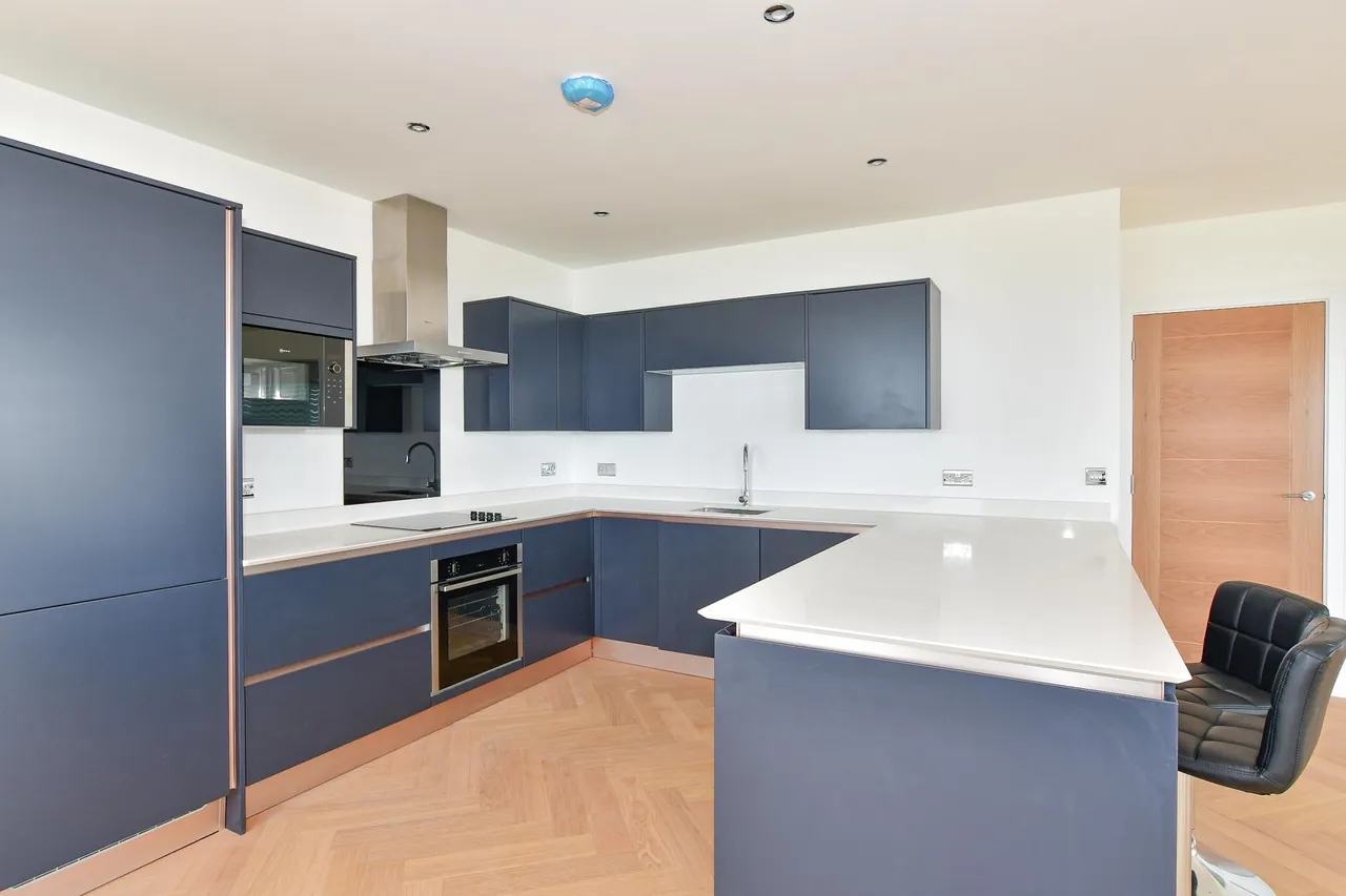 Fitzroy Avenue, Broadstairs, CT10, photo 4