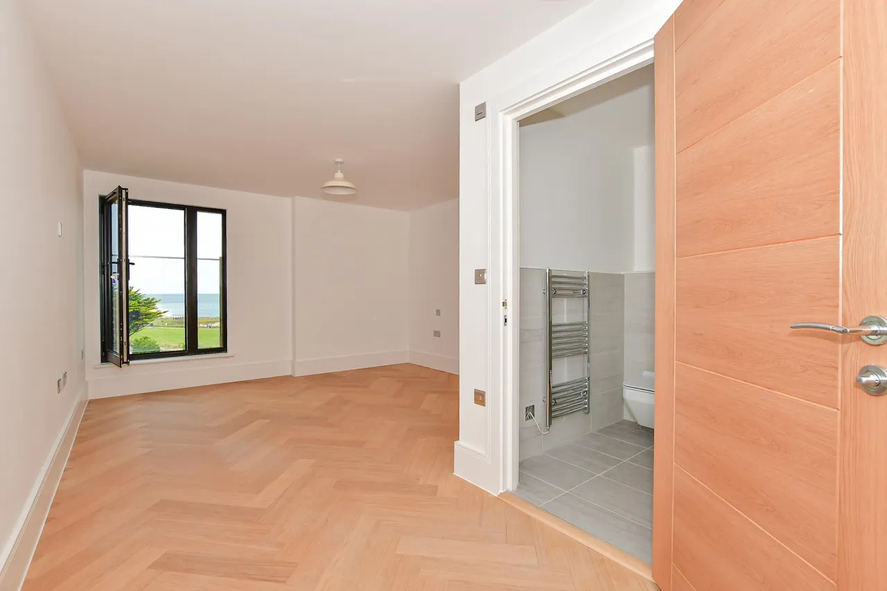 Fitzroy Avenue, Broadstairs, CT10, photo 9