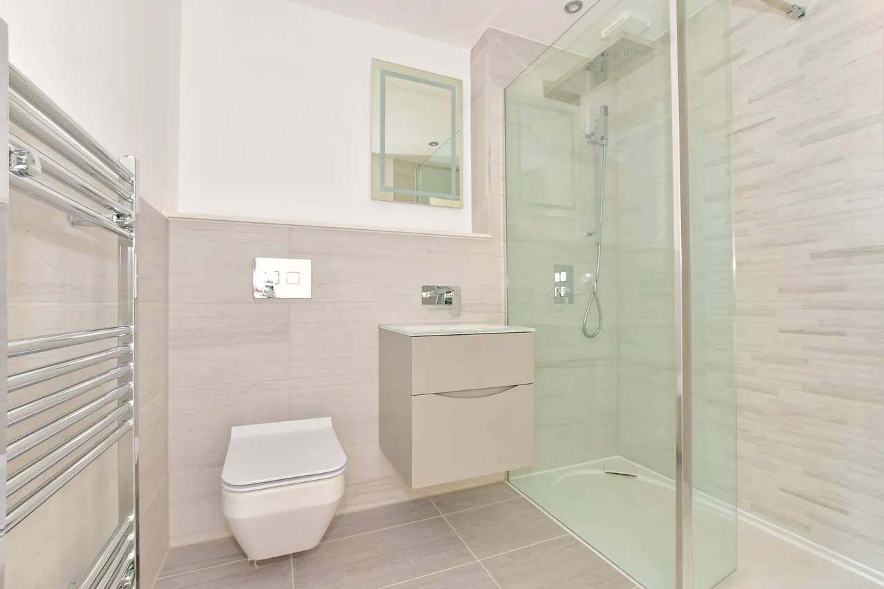 Fitzroy Avenue, Broadstairs, CT10, photo 8