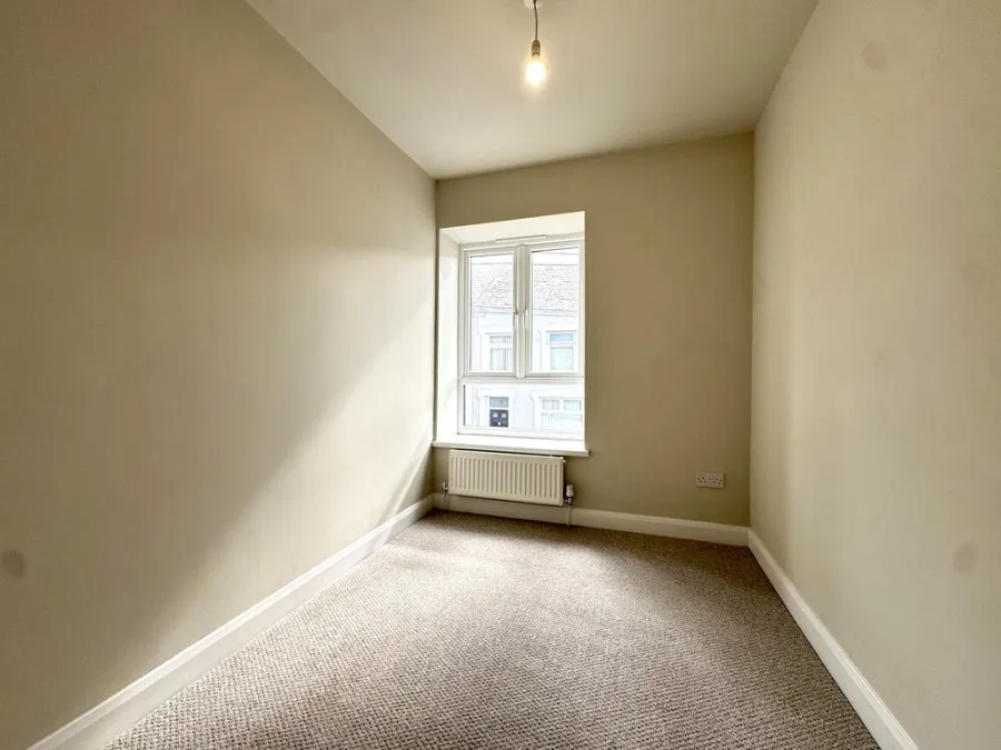 Bryntirion Street, Dowlais, CF48, photo 11