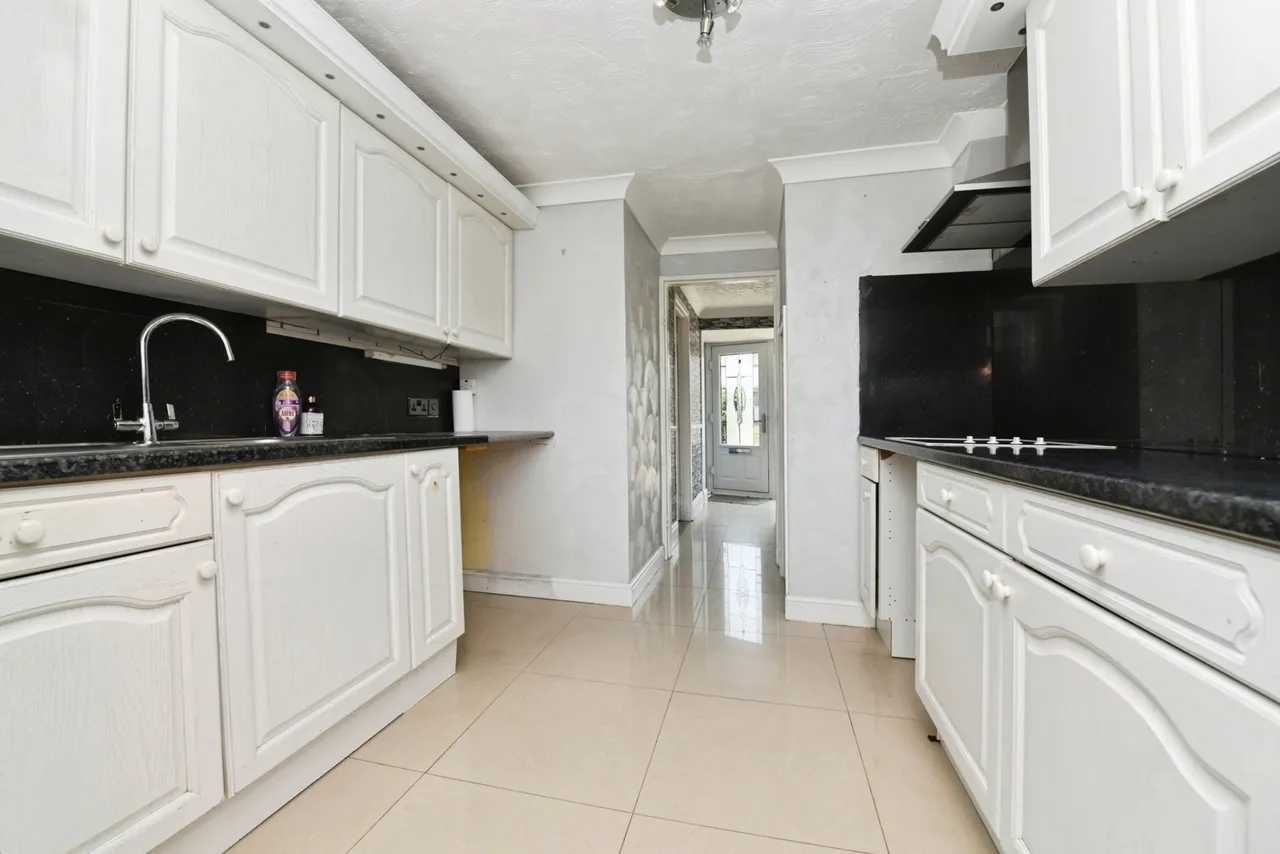 Devonshire Road, Basildon, Essex, SS15, photo 8
