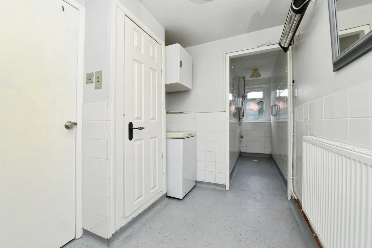 Devonshire Road, Basildon, Essex, SS15, photo 12