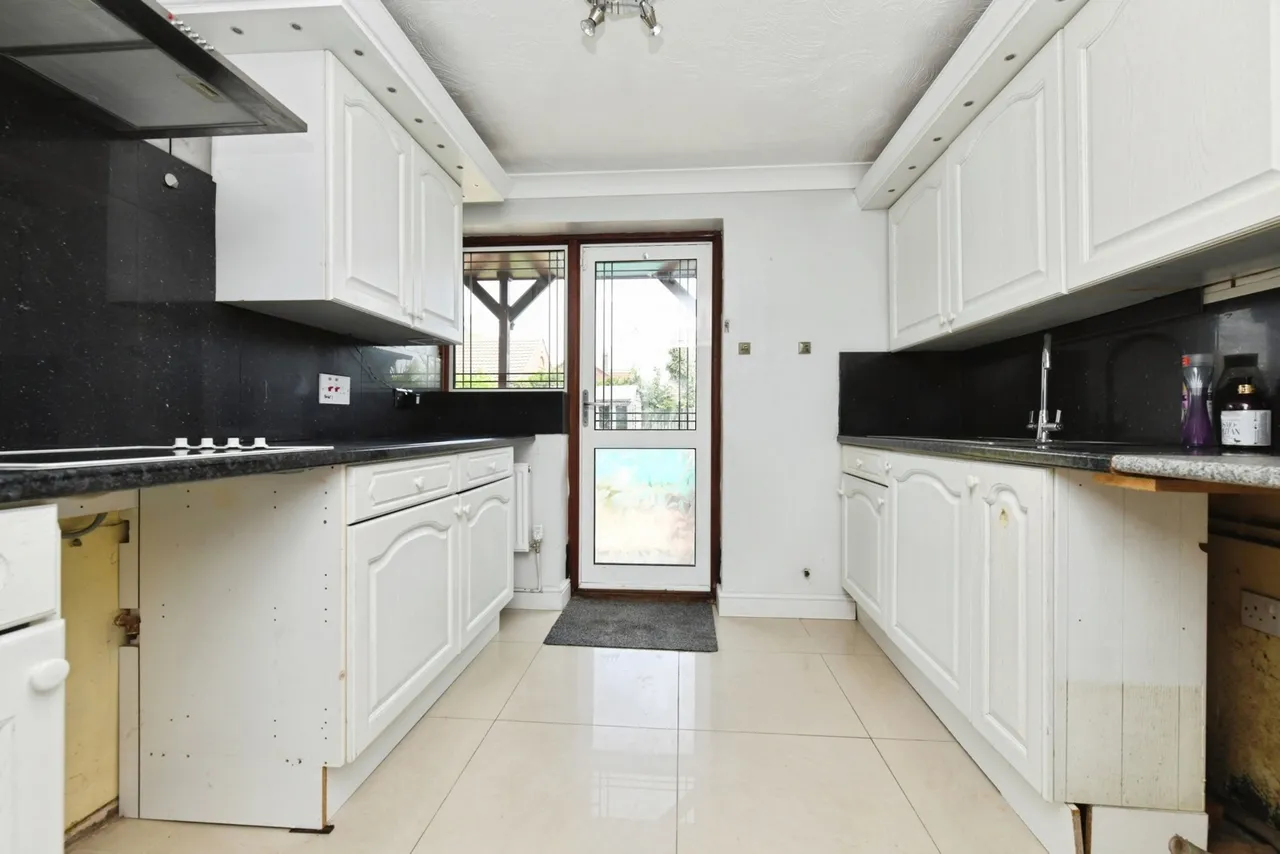 Devonshire Road, Basildon, Essex, SS15, photo 9