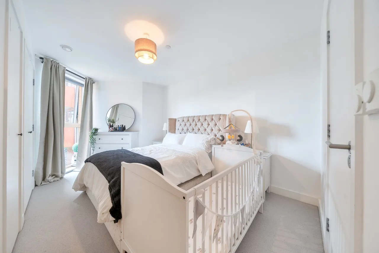 Thames Reach, SE28, photo 7