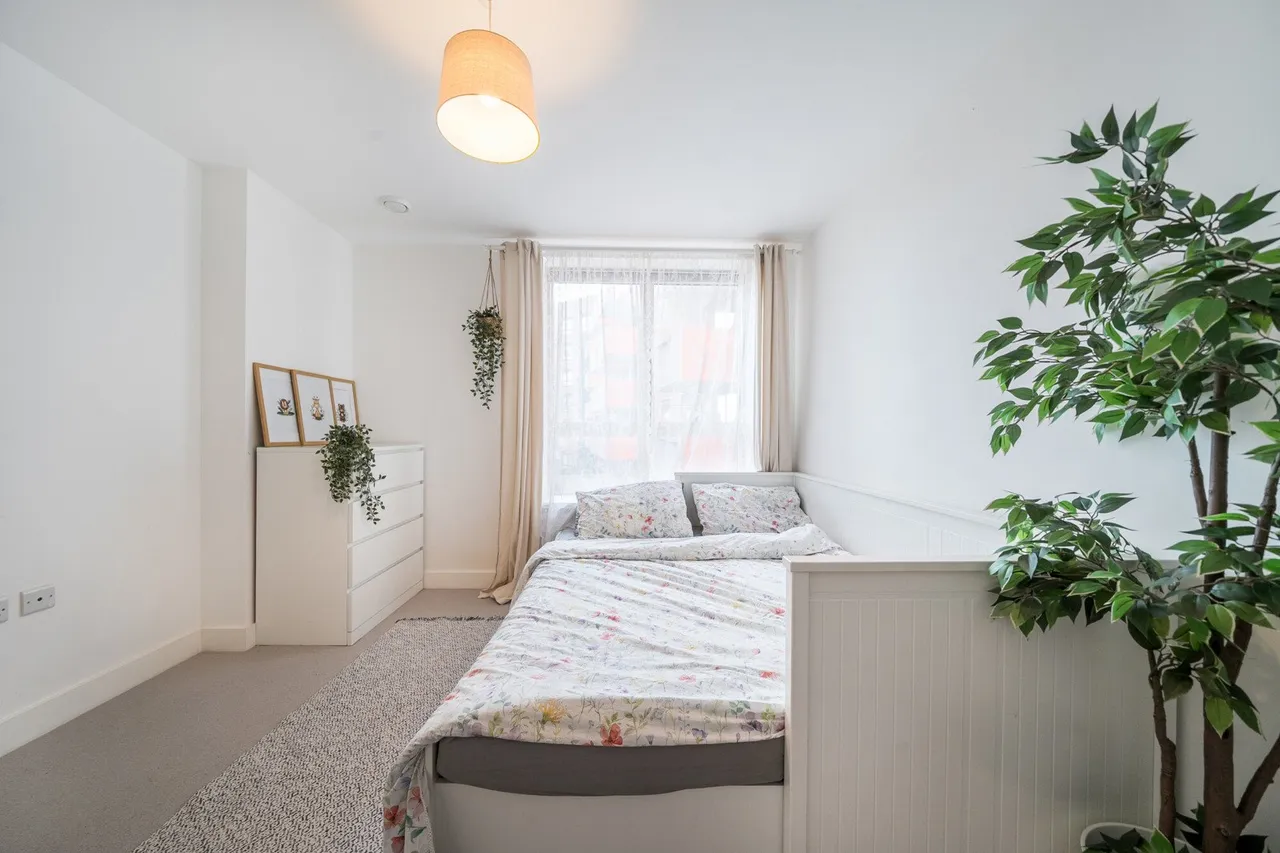Thames Reach, SE28, photo 14