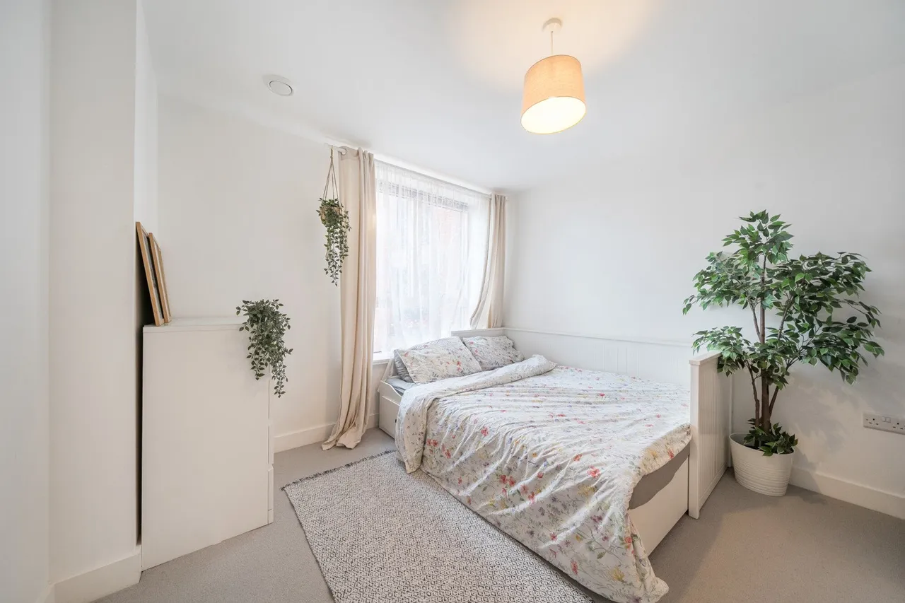 Thames Reach, SE28, photo 5