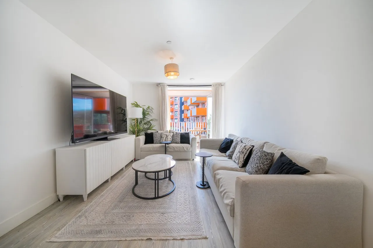 Thames Reach, SE28, photo 17