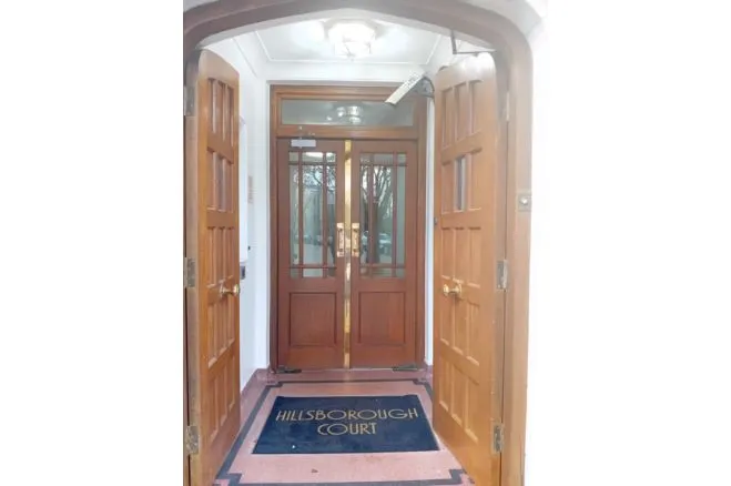 Hillsborough Court, St. Johns Wood, photo 4