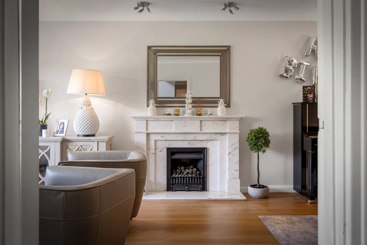 Headley Road, Leatherhead, KT22, photo 3