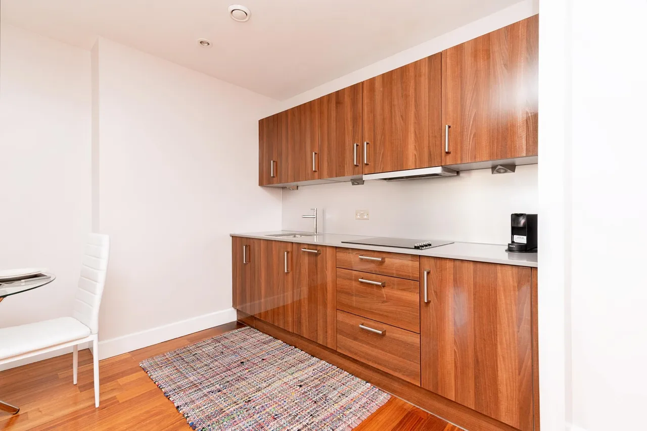 Hayes Apartments, Cardiff, photo 5