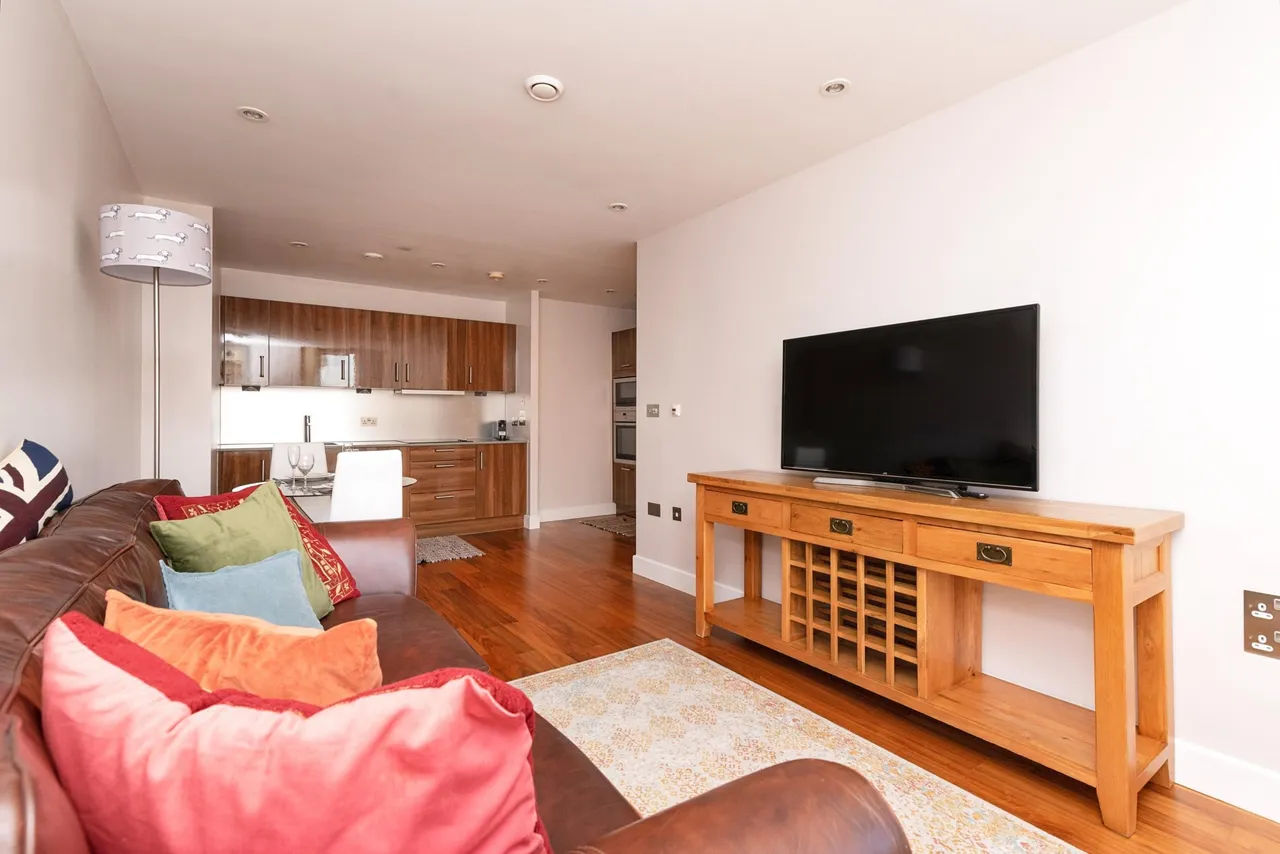 Hayes Apartments, Cardiff, photo 4
