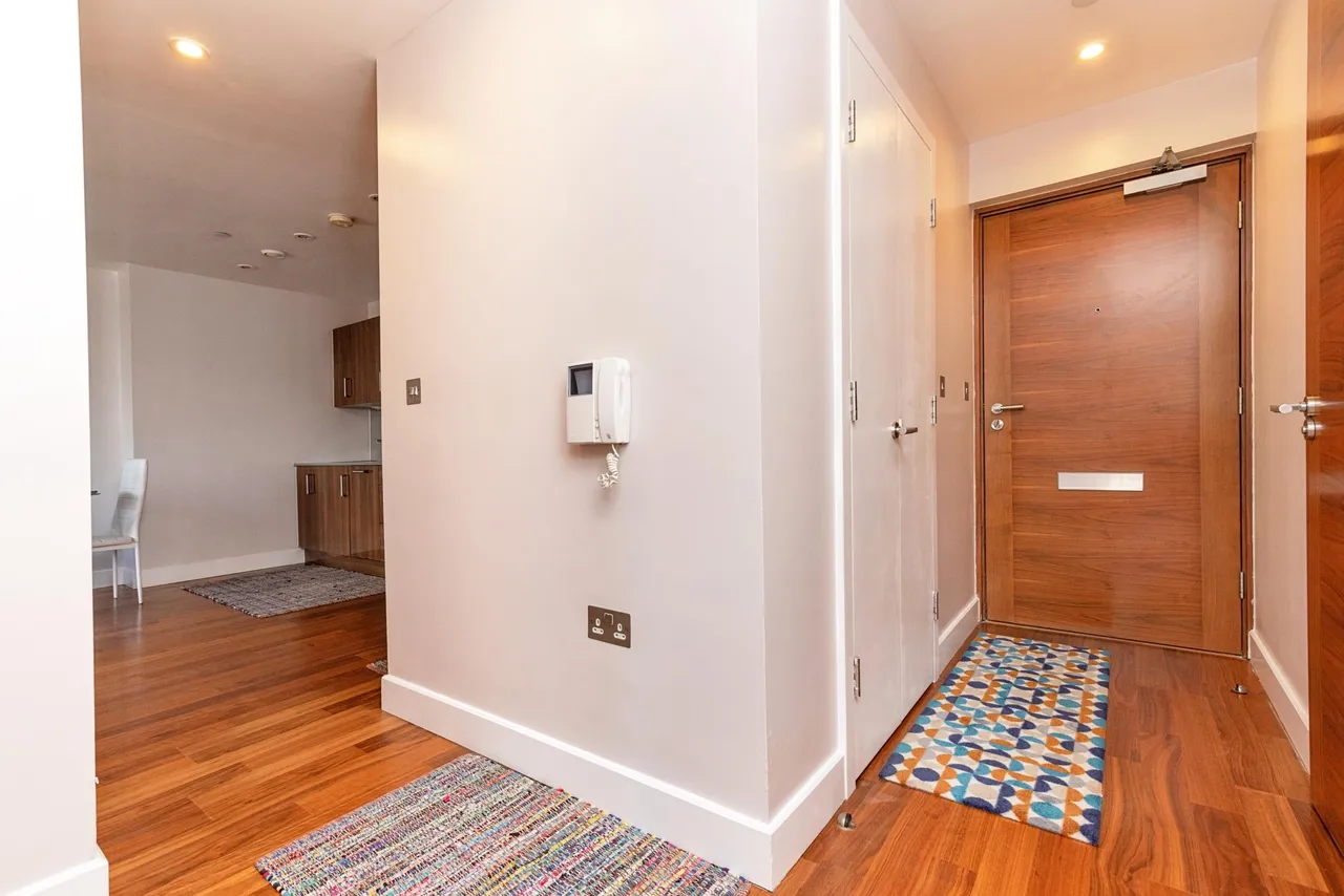 Hayes Apartments, Cardiff, photo 6